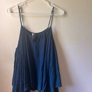 off-shoulder long sleeve top